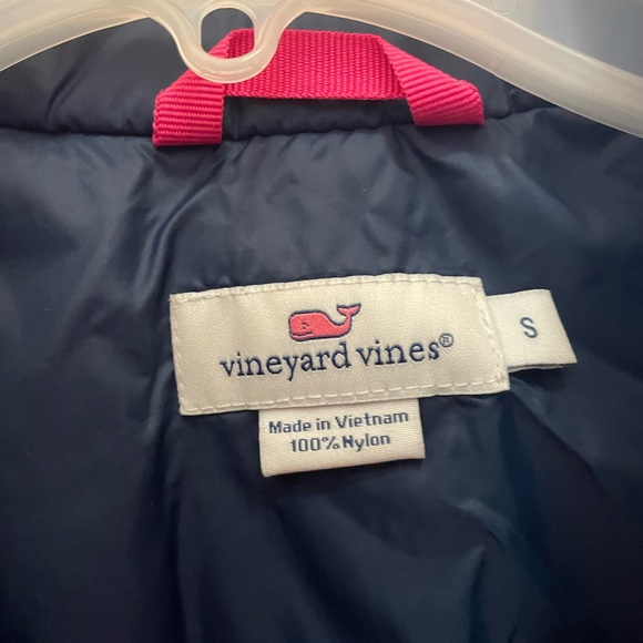 Vest - Picture 3 of 4